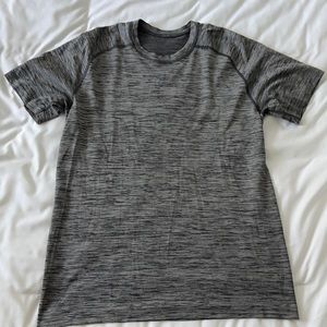 Dark gray/black heathered Lululemon athletic shirt